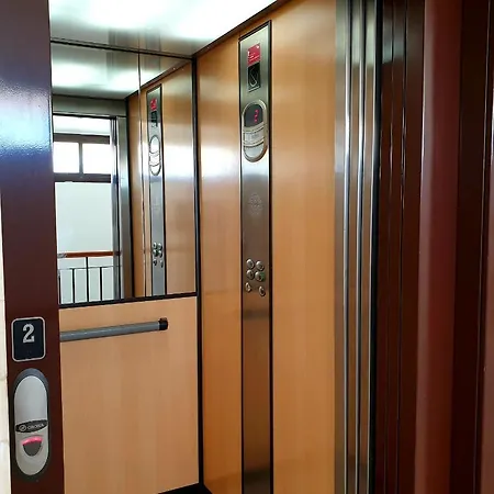 Sherryflat Estudio- Parking, Apartment